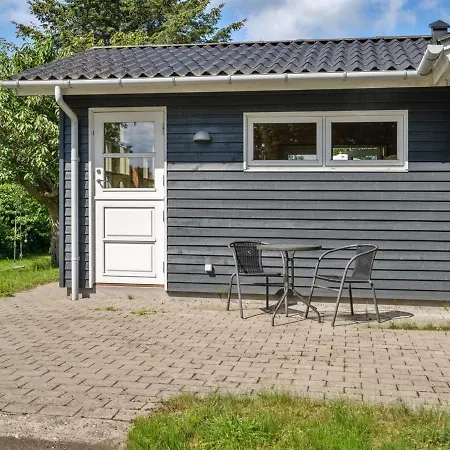 בית נופש Nelda - 300m To The Inlet In Ne Jutland By Interhome *