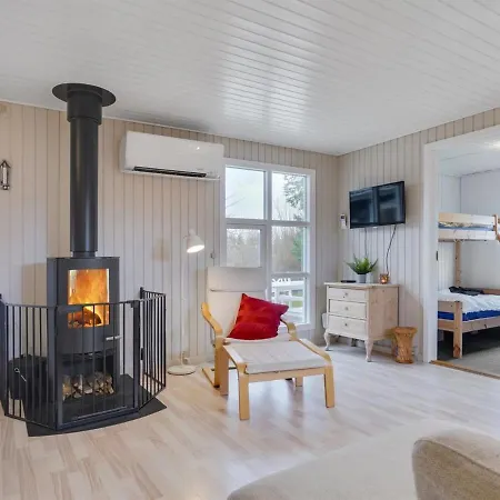 Nelda - 300m To The Inlet In Ne Jutland By Interhome * Storvorde